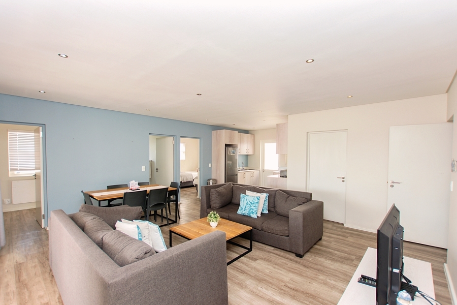 6 Bedroom Property for Sale in Mykonos Western Cape